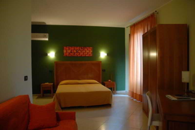Hotel Federico II Castiglione De Sicilia Zewnętrze zdjęcie